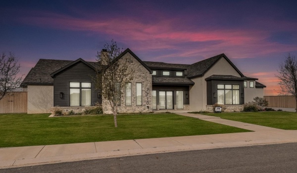 7710 45th Street, Lubbock, TX 79407, 4 Bedrooms Bedrooms, ,3 BathroomsBathrooms,Residential,For Sale,7710 45th Street,202553991