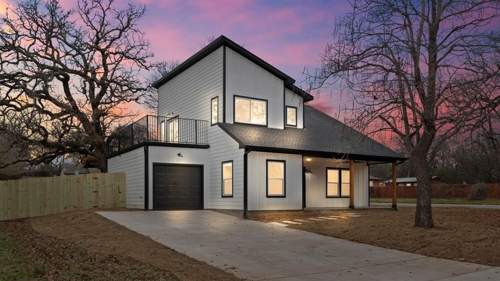 1228 S Rusk Street W, Sherman, TX 75090, 3 Bedrooms Bedrooms, ,2 BathroomsBathrooms,Residential,For Sale,1228 S Rusk Street W,20216074