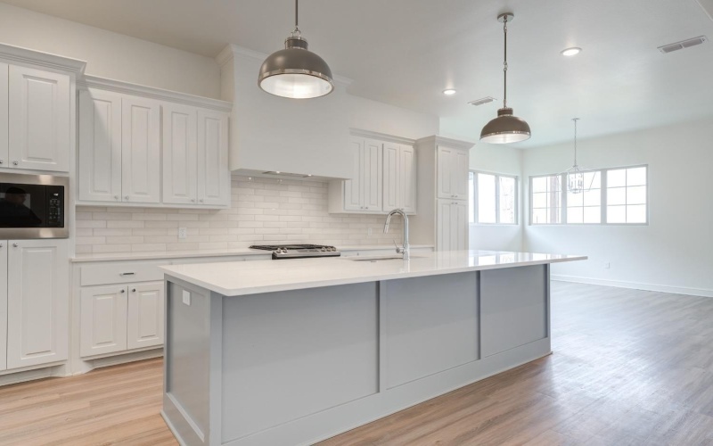 7615 52nd Street, Lubbock, TX 79407, 4 Bedrooms Bedrooms, ,3 BathroomsBathrooms,Residential,For Sale,7615 52nd Street,202552988