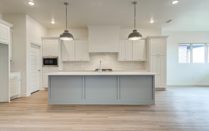 7615 52nd Street, Lubbock, TX 79407, 4 Bedrooms Bedrooms, ,3 BathroomsBathrooms,Residential,For Sale,7615 52nd Street,202552988