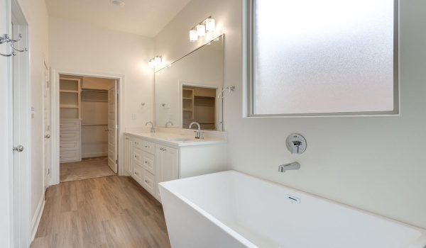 7615 52nd Street, Lubbock, TX 79407, 4 Bedrooms Bedrooms, ,3 BathroomsBathrooms,Residential,For Sale,7615 52nd Street,202552988