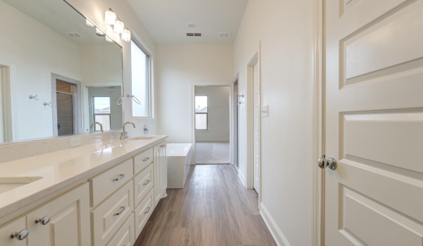 7615 52nd Street, Lubbock, TX 79407, 4 Bedrooms Bedrooms, ,3 BathroomsBathrooms,Residential,For Sale,7615 52nd Street,202552988