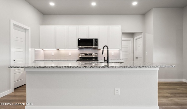 8612 29th Street, Lubbock, TX 79407, 4 Habitaciones Habitaciones , ,2 BañosBaños,Residential,En Venta,8612 29th Street,202554036