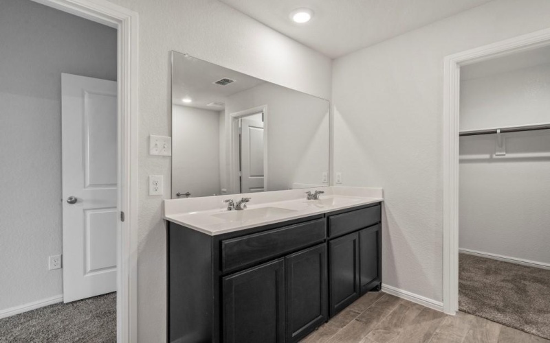 8621 WILLOWSUN Way, Fort Worth, TX 76131, 3 Bedrooms Bedrooms, ,2 BathroomsBathrooms,Residential,For Sale,8621 WILLOWSUN Way,20240100