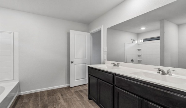 8621 WILLOWSUN Way, Fort Worth, TX 76131, 3 Bedrooms Bedrooms, ,2 BathroomsBathrooms,Residential,For Sale,8621 WILLOWSUN Way,20240100