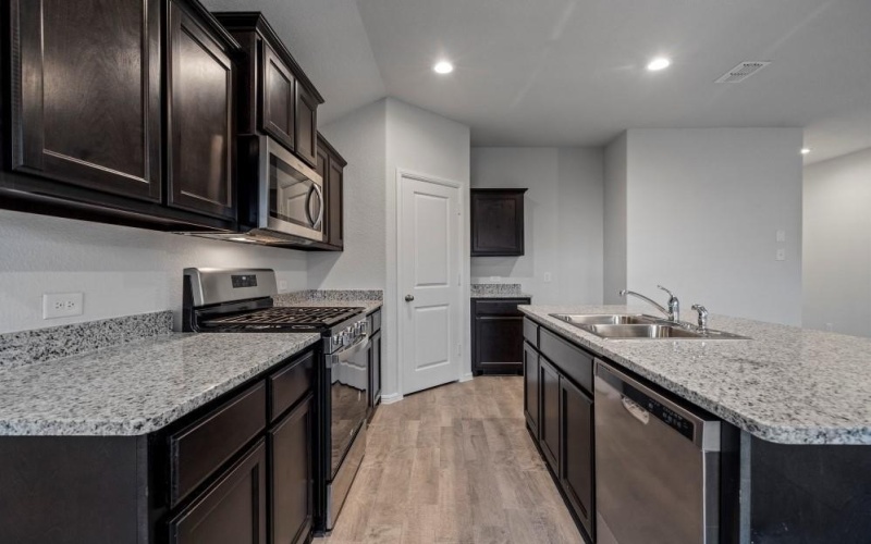 8621 WILLOWSUN Way, Fort Worth, TX 76131, 3 Bedrooms Bedrooms, ,2 BathroomsBathrooms,Residential,For Sale,8621 WILLOWSUN Way,20240100