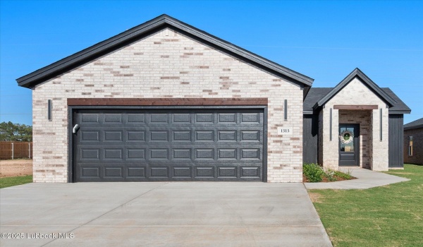 1313 Quincy Avenue, Lubbock, TX 79416, 3 Habitaciones Habitaciones , ,2 BañosBaños,Residential,En Venta,1313 Quincy Avenue,202554095