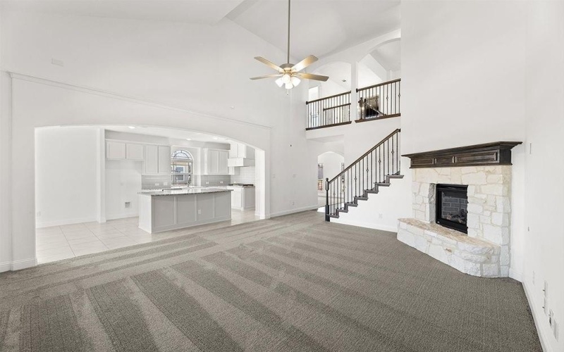 2418 White Plains Drive, Midlothian, TX 76065, 5 Bedrooms Bedrooms, ,3 BathroomsBathrooms,Residential,For Sale,2418 White Plains Drive,20242277