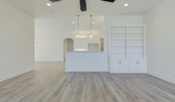 11806 Kenosha Avenue, Lubbock, TX 79423, 3 Bedrooms Bedrooms, ,2 BathroomsBathrooms,Residential,For Sale,11806 Kenosha Avenue,202554130