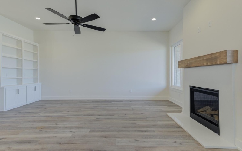 11806 Kenosha Avenue, Lubbock, TX 79423, 3 Bedrooms Bedrooms, ,2 BathroomsBathrooms,Residential,For Sale,11806 Kenosha Avenue,202554130