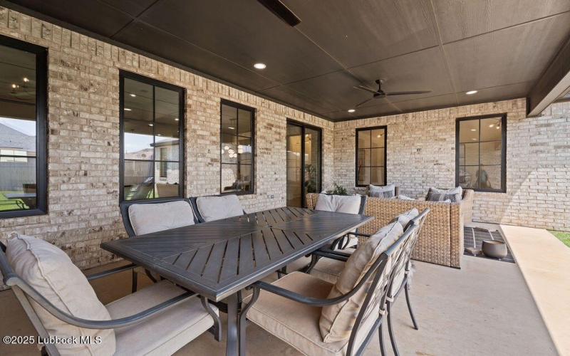3813 136th Street, Lubbock, TX 79423, 4 Bedrooms Bedrooms, ,5 BathroomsBathrooms,Residential,For Sale,3813 136th Street,202554131