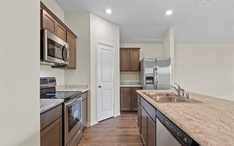 708 BRECKENRIDGE PARK Drive, Alvarado, TX 76009, 4 Bedrooms Bedrooms, ,2 BathroomsBathrooms,Residential,For Sale,708 BRECKENRIDGE PARK Drive,20249377