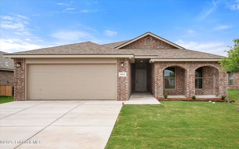 6915 55th Street, Lubbock, TX 79407, 3 Habitaciones Habitaciones , ,2 BañosBaños,Residential,En Venta,6915 55th Street,202554137