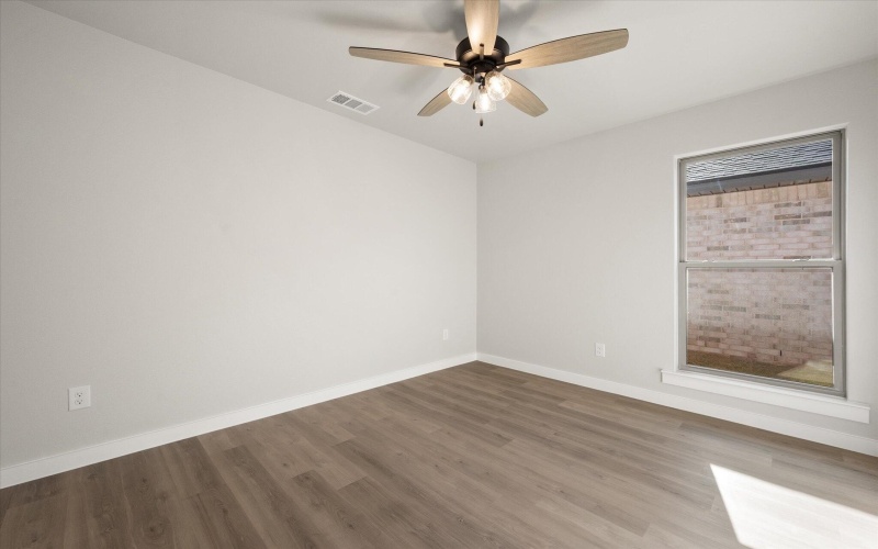 7033 8th Street, Lubbock, TX 79416, 4 Habitaciones Habitaciones , ,2 BañosBaños,Residential,En Venta,7033 8th Street,202553097