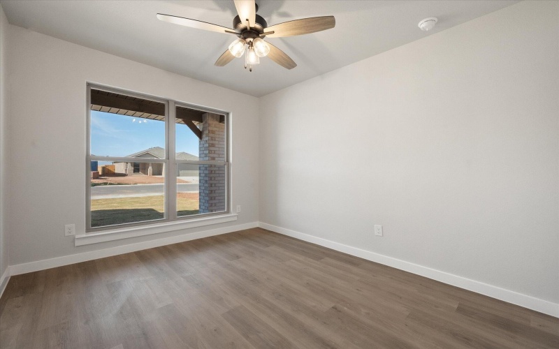 7033 8th Street, Lubbock, TX 79416, 4 Habitaciones Habitaciones , ,2 BañosBaños,Residential,En Venta,7033 8th Street,202553097