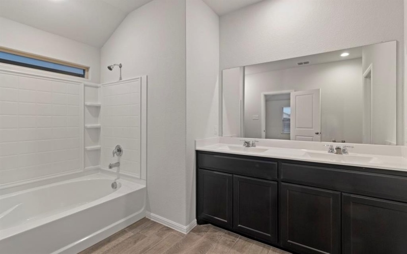 6328 BLACKSMITH Avenue, Fort Worth, TX 76179, 4 Bedrooms Bedrooms, ,2 BathroomsBathrooms,Residential,For Sale,6328 BLACKSMITH Avenue,20250702