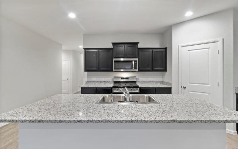 6328 BLACKSMITH Avenue, Fort Worth, TX 76179, 4 Bedrooms Bedrooms, ,2 BathroomsBathrooms,Residential,For Sale,6328 BLACKSMITH Avenue,20250702