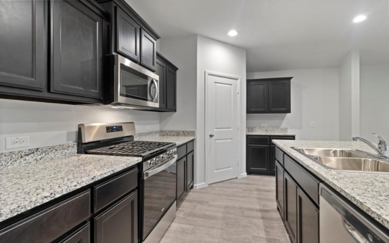 6328 BLACKSMITH Avenue, Fort Worth, TX 76179, 4 Bedrooms Bedrooms, ,2 BathroomsBathrooms,Residential,For Sale,6328 BLACKSMITH Avenue,20250702