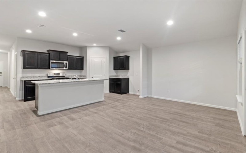 6328 BLACKSMITH Avenue, Fort Worth, TX 76179, 4 Bedrooms Bedrooms, ,2 BathroomsBathrooms,Residential,For Sale,6328 BLACKSMITH Avenue,20250702