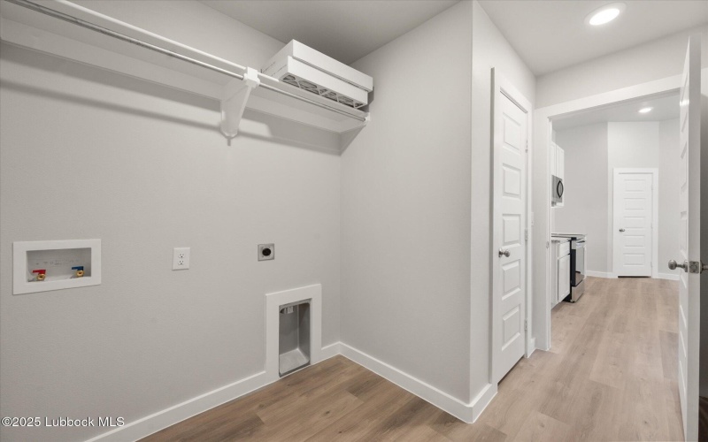 2307 134th Street, Lubbock, TX 79423, 4 Bedrooms Bedrooms, ,2 BathroomsBathrooms,Residential,For Sale,2307 134th Street,202554166