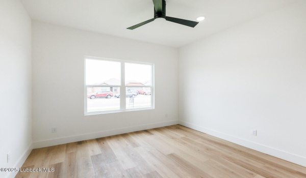 6945 12th Street, Lubbock, TX 79416, 3 Bedrooms Bedrooms, ,2 BathroomsBathrooms,Residential,For Sale,6945 12th Street,202553106