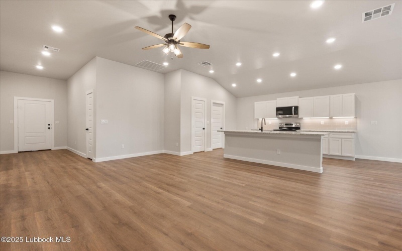 2303 134th Street, Lubbock, TX 79423, 3 Bedrooms Bedrooms, ,2 BathroomsBathrooms,Residential,For Sale,2303 134th Street,202554167