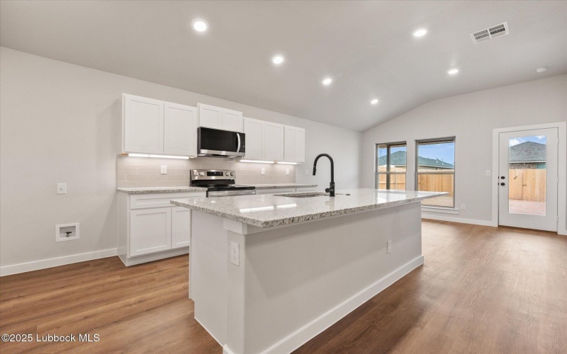 2303 134th Street, Lubbock, TX 79423, 3 Bedrooms Bedrooms, ,2 BathroomsBathrooms,Residential,For Sale,2303 134th Street,202554167