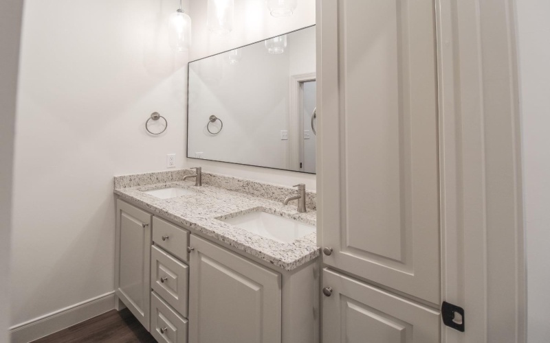 5517 119th Street, Lubbock, TX 79424, 4 Bedrooms Bedrooms, ,2 BathroomsBathrooms,Residential,For Sale,5517 119th Street,202553130