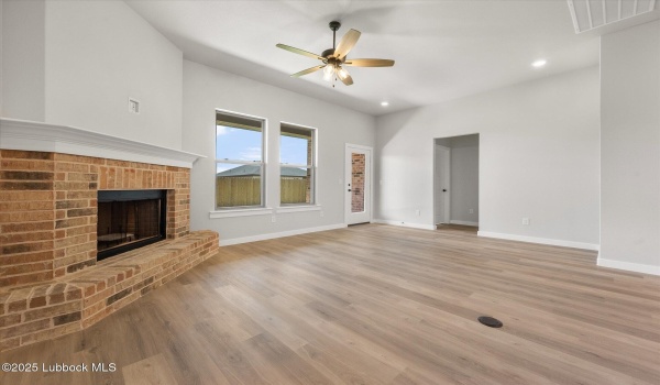 7003 14th Street, Lubbock, TX 79416, 3 Bedrooms Bedrooms, ,2 BathroomsBathrooms,Residential,For Sale,7003 14th Street,202554183