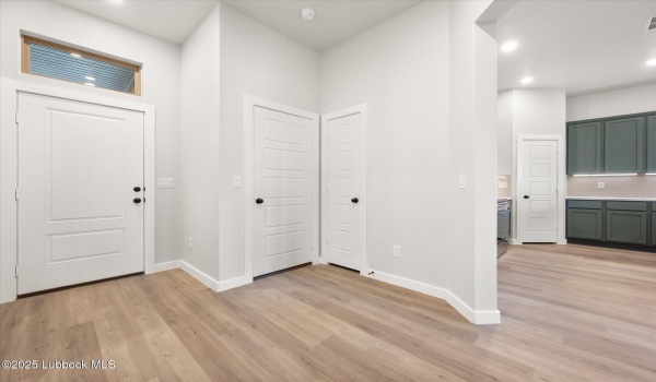 7003 14th Street, Lubbock, TX 79416, 3 Bedrooms Bedrooms, ,2 BathroomsBathrooms,Residential,For Sale,7003 14th Street,202554183