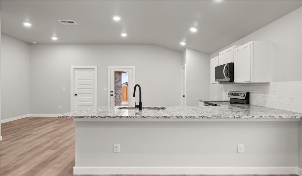 2206 134th Street, Lubbock, TX 79423, 3 Bedrooms Bedrooms, ,2 BathroomsBathrooms,Residential,For Sale,2206 134th Street,202553131