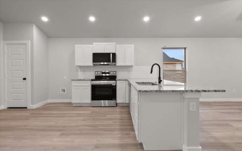 2206 134th Street, Lubbock, TX 79423, 3 Bedrooms Bedrooms, ,2 BathroomsBathrooms,Residential,For Sale,2206 134th Street,202553131