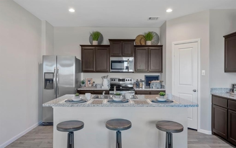 5224 PETAL MEADOWS Drive, Fort Worth, TX 76179, 5 Bedrooms Bedrooms, ,2 BathroomsBathrooms,Residential,For Sale,5224 PETAL MEADOWS Drive,20257603