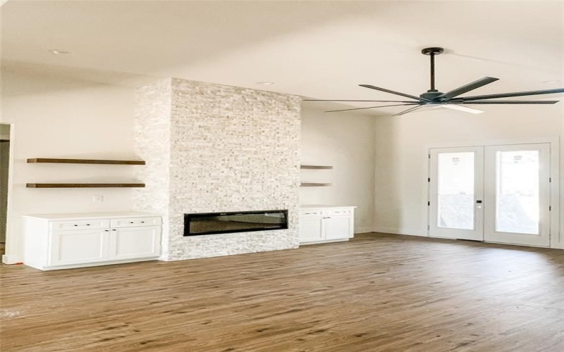 4072 County Road 711d, Cleburne, TX 76031, 5 Bedrooms Bedrooms, ,3 BathroomsBathrooms,Residential,For Sale,4072 County Road 711d,20262231