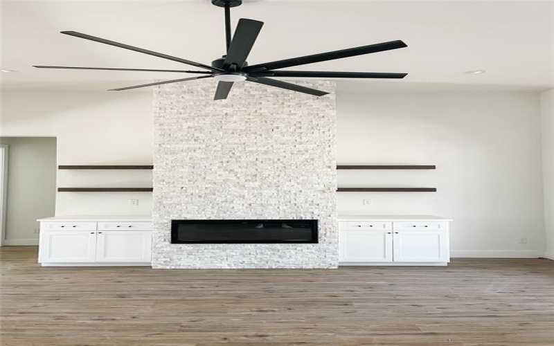 4072 County Road 711d, Cleburne, TX 76031, 5 Bedrooms Bedrooms, ,3 BathroomsBathrooms,Residential,For Sale,4072 County Road 711d,20262231