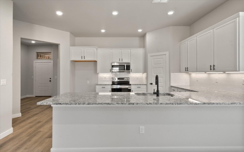 2928 138th Place, Lubbock, TX 79423, 3 Bedrooms Bedrooms, ,2 BathroomsBathrooms,Residential,For Sale,2928 138th Place,202553137