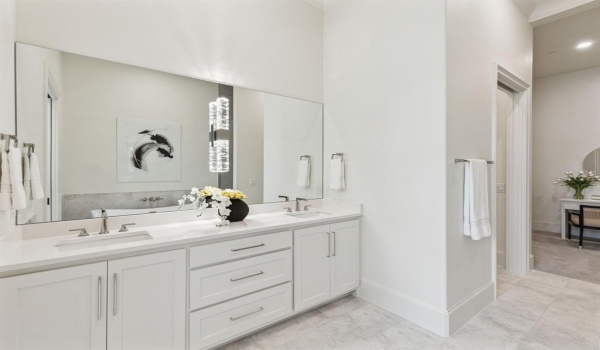 6801 Corporate Drive #A3, Plano, TX 75024, 2 Habitaciones Habitaciones , ,2 BañosBaños,Residential,En Venta,6801 Corporate Drive,20282733