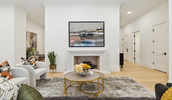 6801 Corporate Drive #A3, Plano, TX 75024, 2 Habitaciones Habitaciones , ,2 BañosBaños,Residential,En Venta,6801 Corporate Drive,20282733