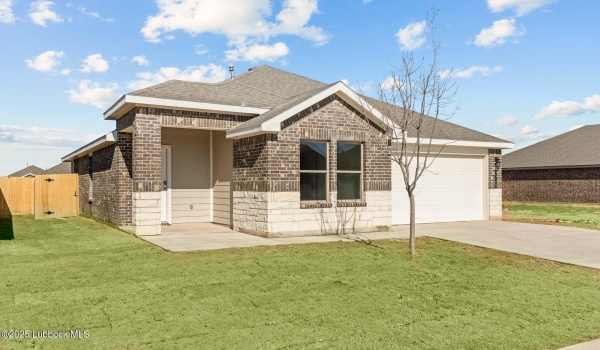 7820 92nd Street, Lubbock, TX 79424, 4 Bedrooms Bedrooms, ,2 BathroomsBathrooms,Residential,For Sale,7820 92nd Street,202554299