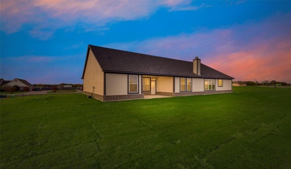 1314 County Road 138, Oak Ridge, TX 75161, 3 Habitaciones Habitaciones , ,2 BañosBaños,Residential,En Venta,1314 County Road 138,20294401