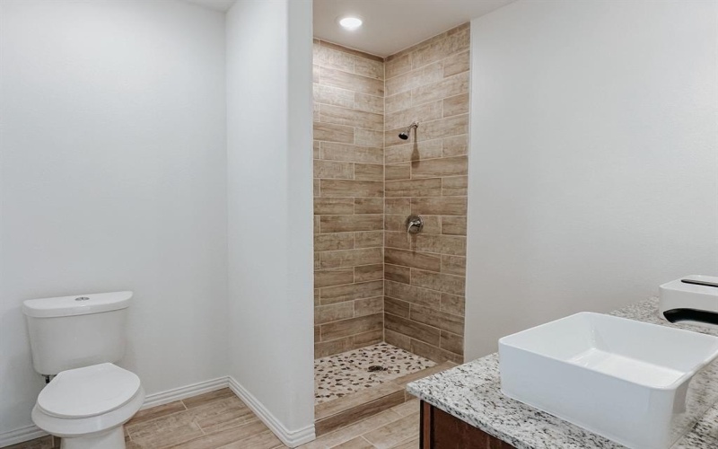 301 SW 6th Street, Kerens, TX 75144, 3 Habitaciones Habitaciones , ,2 BañosBaños,Residential,En Venta,301 SW 6th Street,20306561