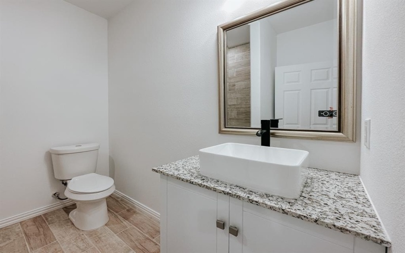 301 SW 6th Street, Kerens, TX 75144, 3 Habitaciones Habitaciones , ,2 BañosBaños,Residential,En Venta,301 SW 6th Street,20306561