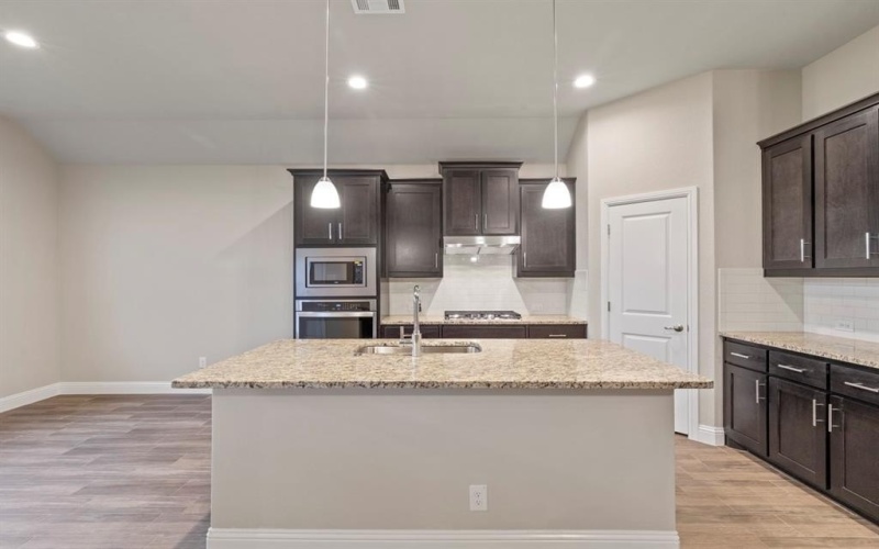 3810 MILLCREEK Drive, Midlothian, TX 76065, 4 Habitaciones Habitaciones , ,2 BañosBaños,Residential,En Venta,3810 MILLCREEK Drive,20315649