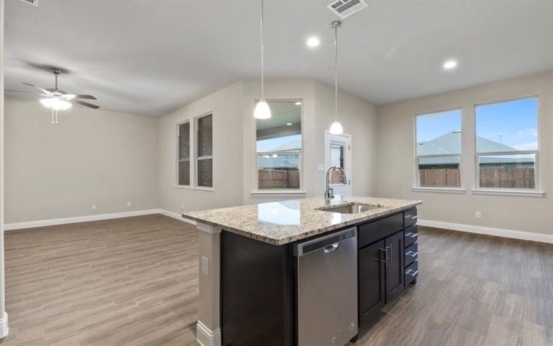 3810 MILLCREEK Drive, Midlothian, TX 76065, 4 Habitaciones Habitaciones , ,2 BañosBaños,Residential,En Venta,3810 MILLCREEK Drive,20315649
