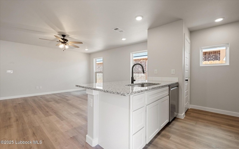 14507 Paris Avenue, Lubbock, TX 79423, 2 Bedrooms Bedrooms, ,2 BathroomsBathrooms,Residential,For Sale,14507 Paris Avenue,202554420