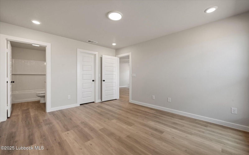 14507 Paris Avenue, Lubbock, TX 79423, 2 Bedrooms Bedrooms, ,2 BathroomsBathrooms,Residential,For Sale,14507 Paris Avenue,202554420