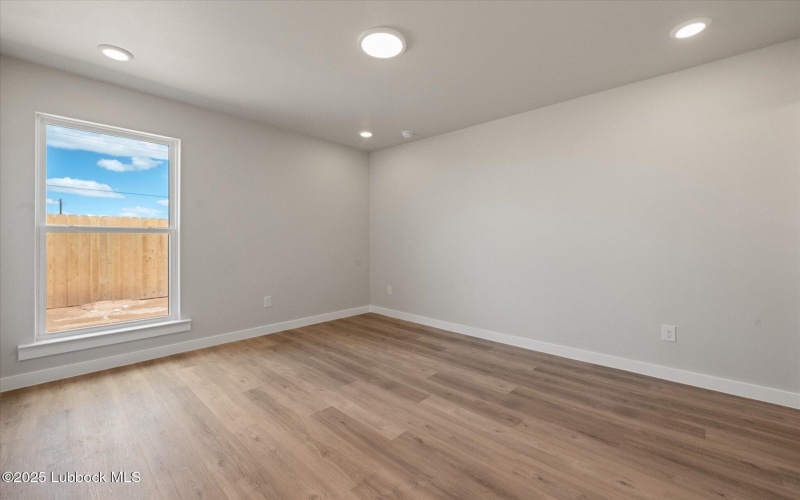 14507 Paris Avenue, Lubbock, TX 79423, 2 Bedrooms Bedrooms, ,2 BathroomsBathrooms,Residential,For Sale,14507 Paris Avenue,202554420