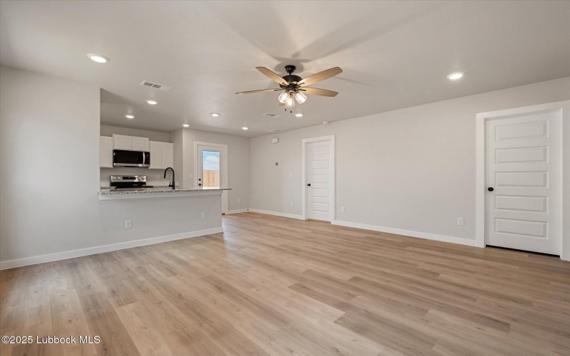 14507 Paris Avenue, Lubbock, TX 79423, 2 Bedrooms Bedrooms, ,2 BathroomsBathrooms,Residential,For Sale,14507 Paris Avenue,202554420