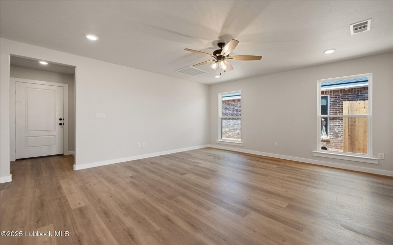 14507 Paris Avenue, Lubbock, TX 79423, 2 Bedrooms Bedrooms, ,2 BathroomsBathrooms,Residential,For Sale,14507 Paris Avenue,202554420