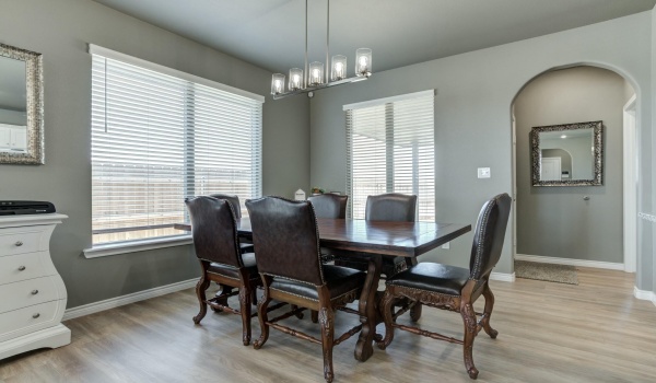 6928 11th Street, Lubbock, TX 79416, 3 Bedrooms Bedrooms, ,2 BathroomsBathrooms,Residential,For Sale,6928 11th Street,202553311
